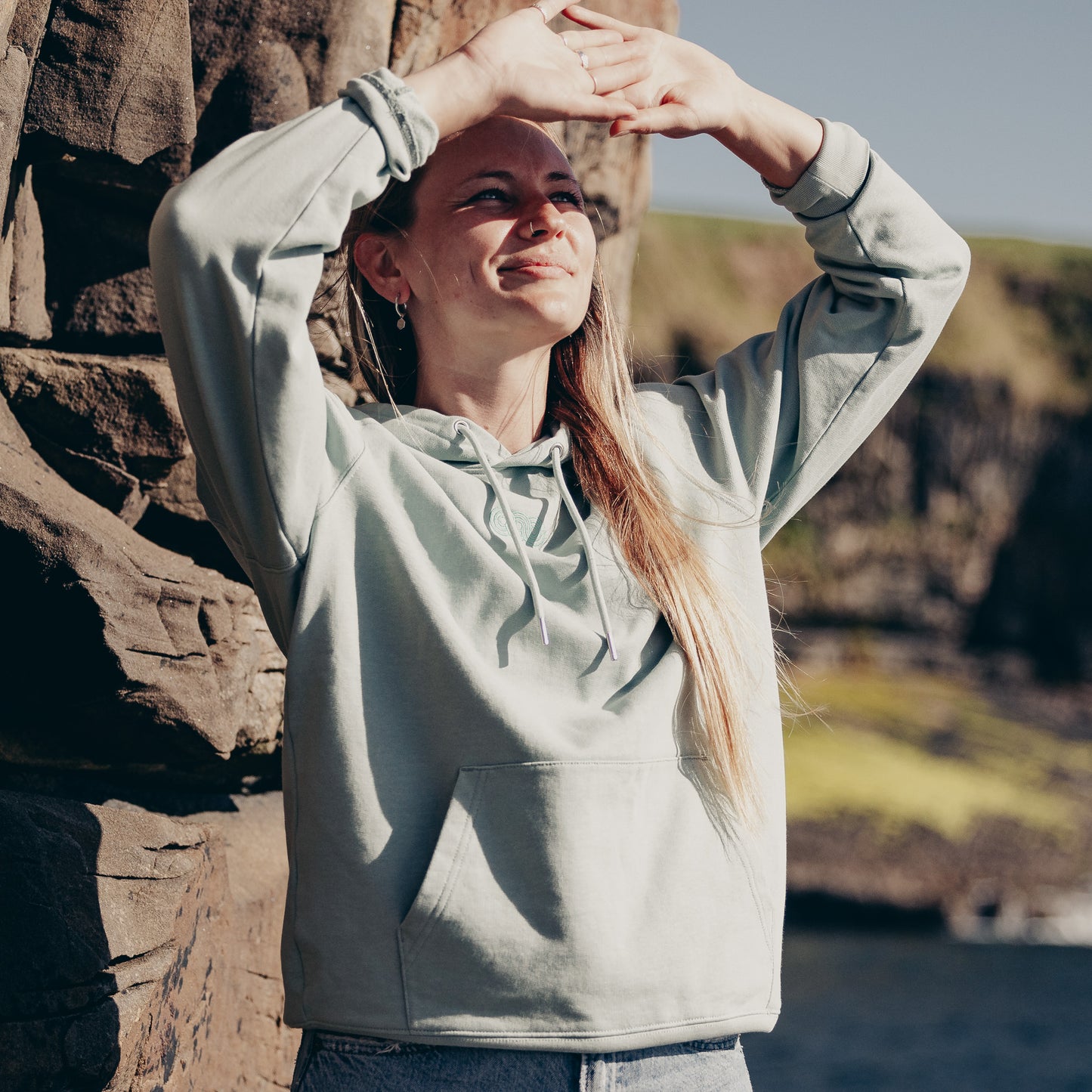 Aloe Explore Hoodie - Unisex